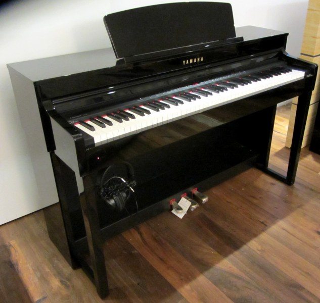 yamaha-Clavinova