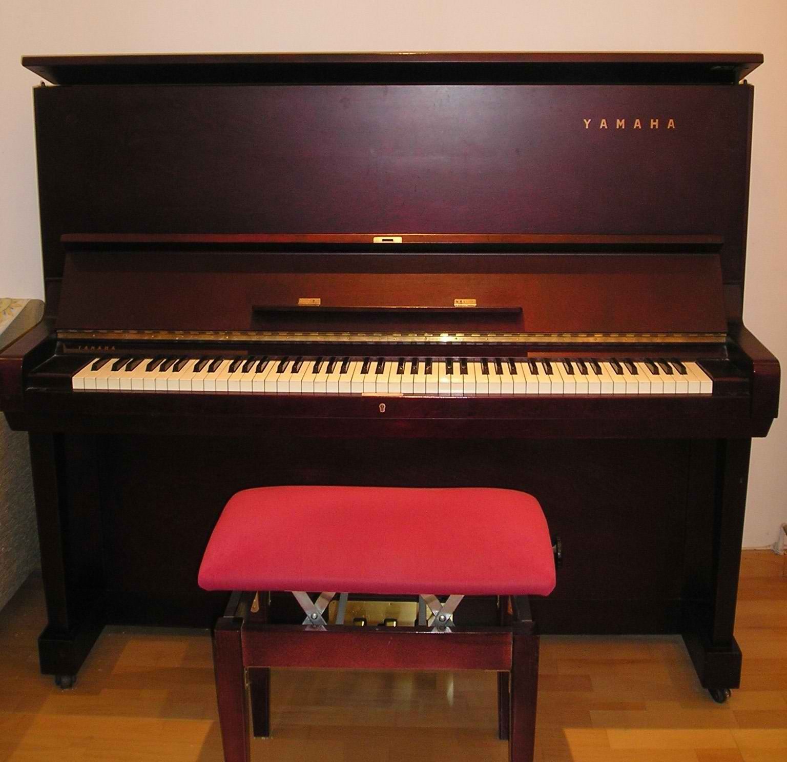 Pianoforti verticaliPianoforti verticali  