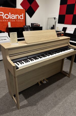 Roland HP-704 Digital Piano | Light Oak